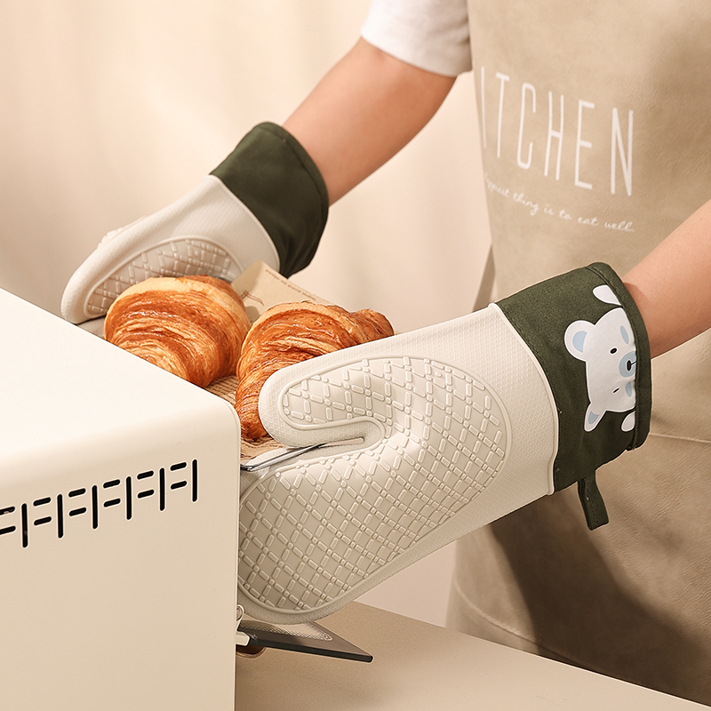 Silicone Heat Insulation Glove - Kitchen Baking Gloves recensione e prezzo
