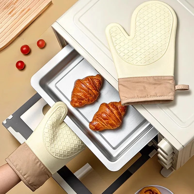 1PC Heat-Resistant Silicone Ov - Kitchen Baking Gloves recensione e prezzo